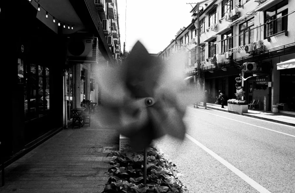 上海旅居⑦｜南非人理查森：在街头，我抓取那些“酷炫瞬间”-第12张图片-