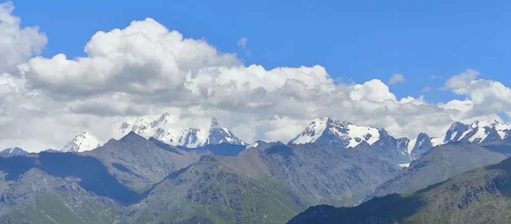 理水龙荒｜从绝域到胜景：天山天池的水利史-第2张图片-