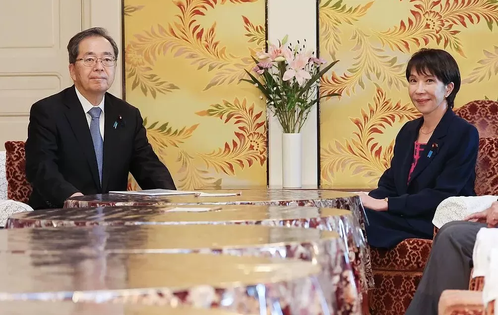 日本第一位女首相：为何右翼偏爱女性领导人？-第2张图片-
