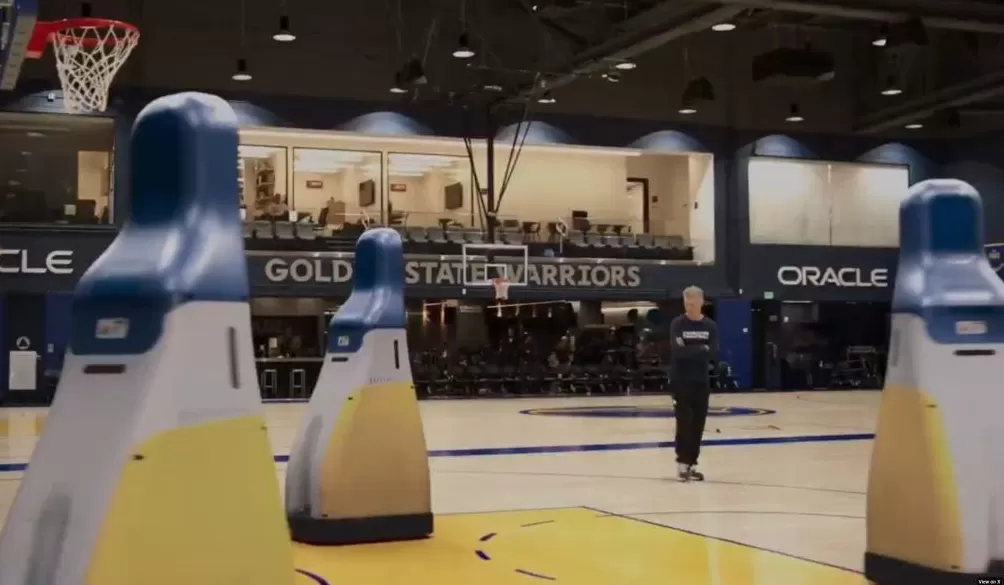 如今的NBA，要做篮球世界的宇树科技-第1张图片-