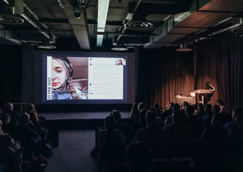 西方学术界研讨：技术、伦理和信任如何塑造今天的新闻摄影？-第1张图片-