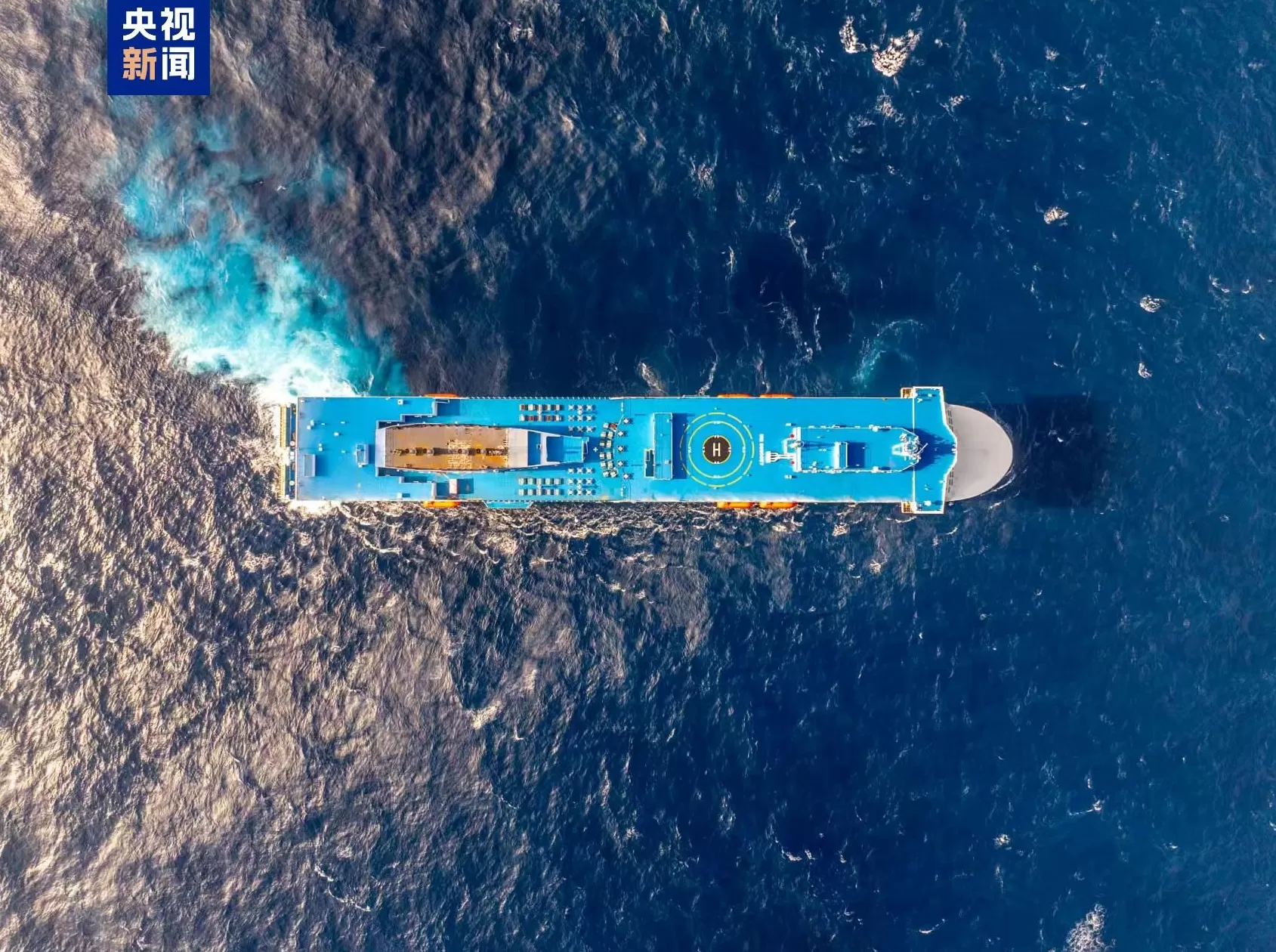 船舶内装100%国产化，我国首艘自研大型出口双燃料客滚船交付-第4张图片-