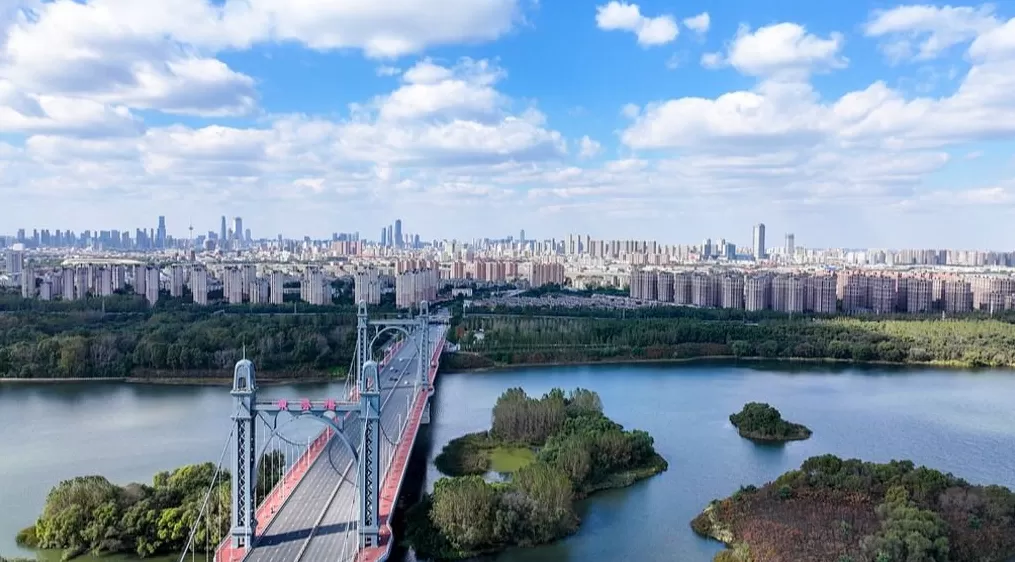 辽宁前三季度GDP为24283.9亿元，同比增长4.3%-第1张图片-