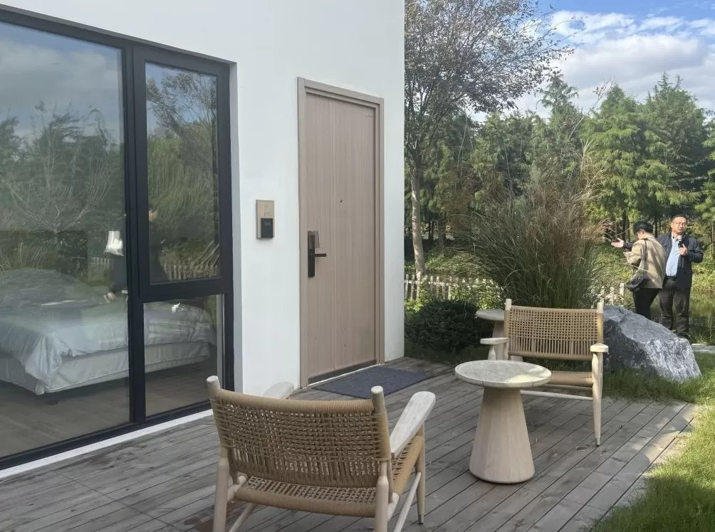 沪郊养老新图景：在宅基养老点“不离乡邻”，社会组织上门拍照-第2张图片-