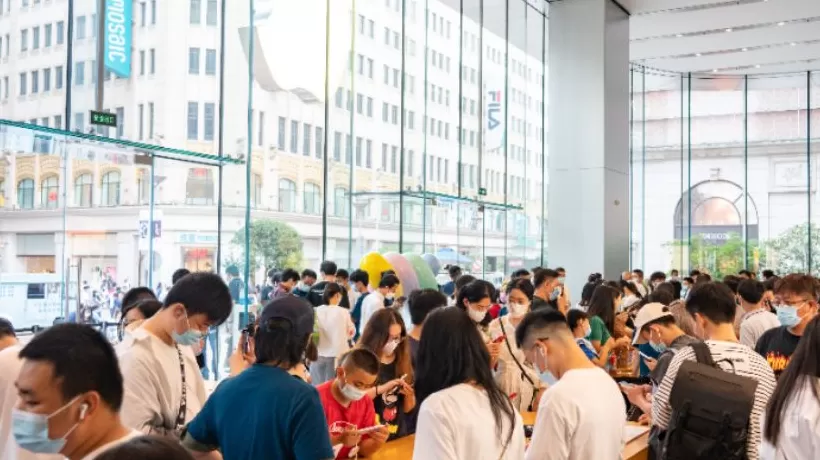 分析师透露iPhone或跳过19直接发布20系列，如同此前发布iPhone X-第1张图片-