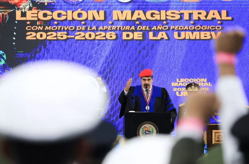 圆桌丨美国B-1B轰炸机逼近委内瑞拉,拉美如何成为特朗普的后院秀场-第1张图片- 圆桌丨美国B-1B轰炸机逼近委内瑞拉,拉美如何成为特朗普的后院秀场-第1张图片-