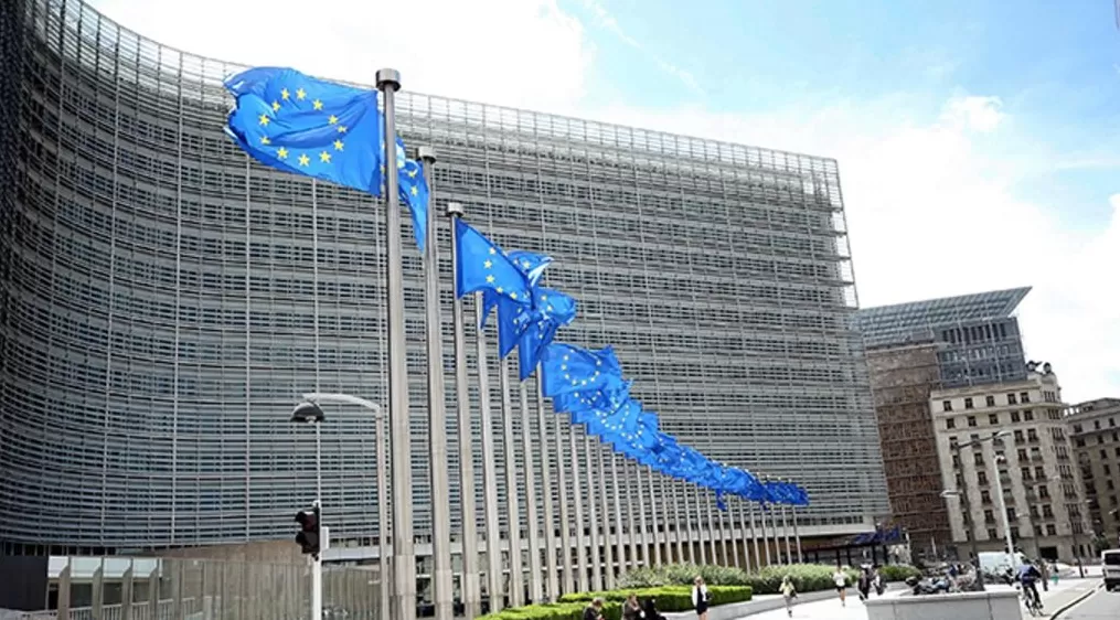 欧盟定两年计划对乌进行财政支持，但暂不动用俄冻结资产-第1张图片-