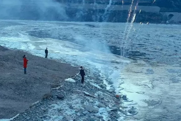 《电影作者与历史再现》：关注中国导演代际谱系变迁-第8张图片-