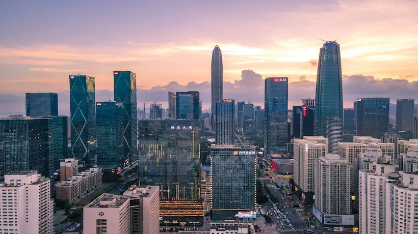 三季度深圳商办市场继续分化：商业差异化求生，写字楼承压-第1张图片-