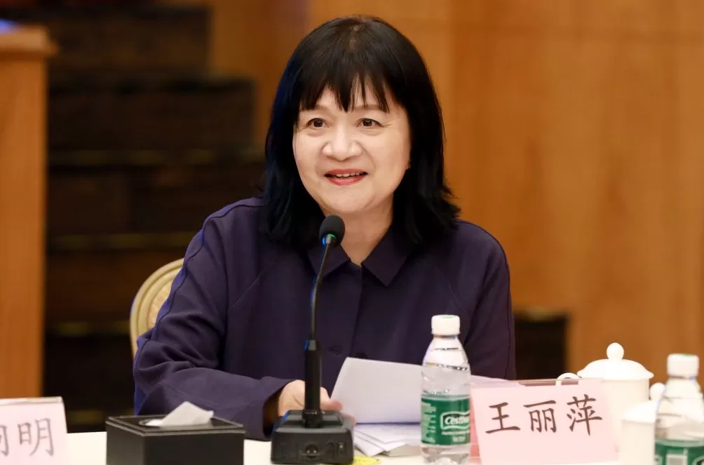 一枚纪念章背后：上海视协40年人才传承路-第3张图片-