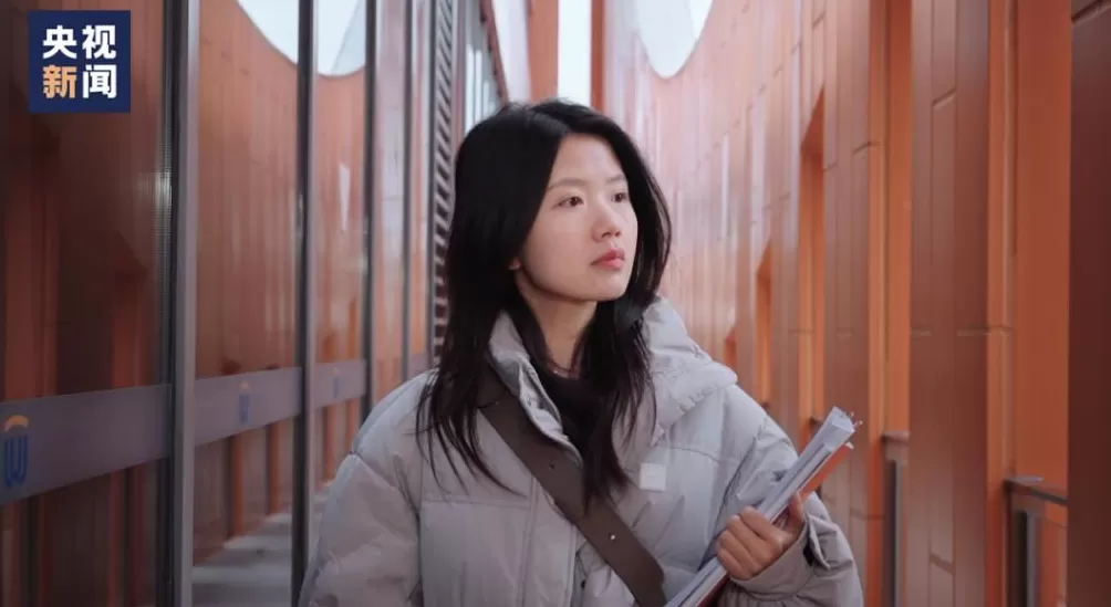 半岁失聪却一路逆袭成博士后，“感动中国”的江梦南，当妈妈了-第9张图片-