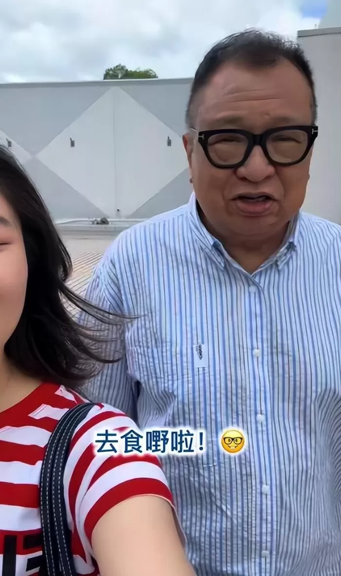 港媒曝76岁许绍雄病危入院！家人及苗侨伟夫妇等好友赶到医院看望-第8张图片-