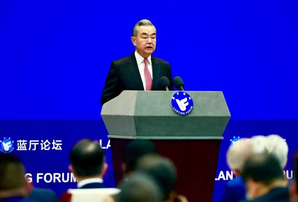 王毅出席蓝厅论坛并发表主旨演讲，全面阐释全球治理倡议-第1张图片-