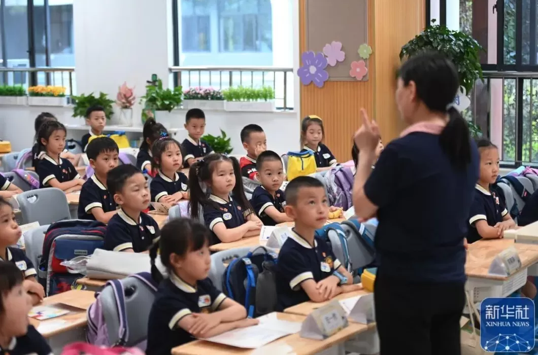 光明日报：孩子们满嘴“包的”“666”，我们该怎么办？-第3张图片-