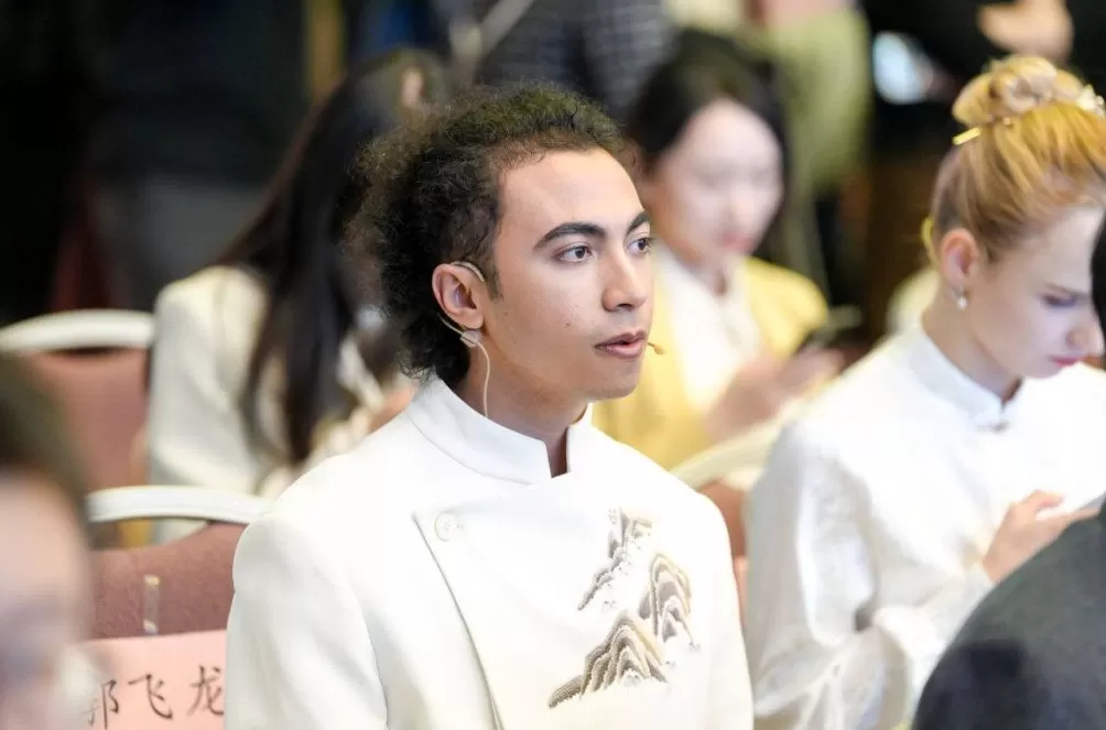 何以中国·家住长江边｜从秦简家书到脑机接口，解读湖北的古今之变-第2张图片-
