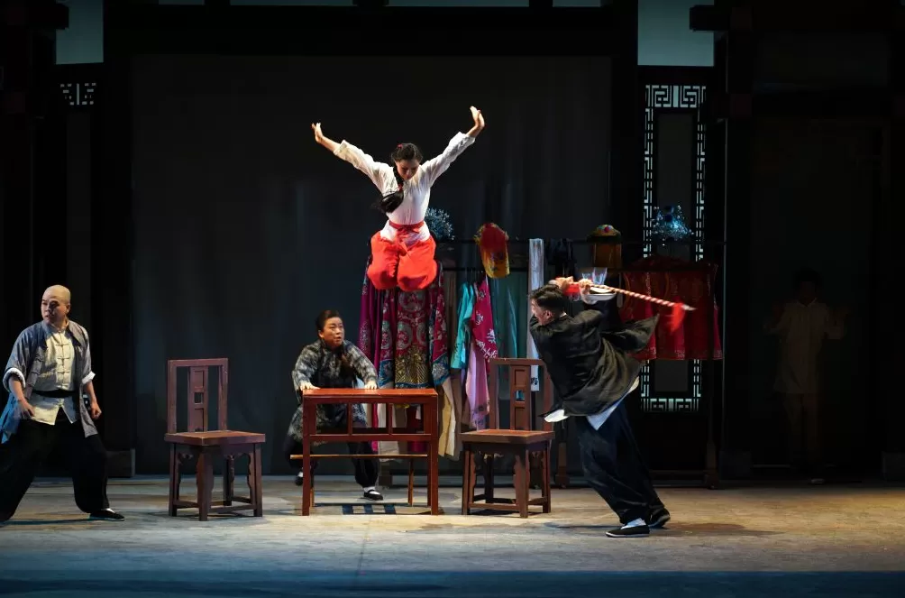 梨园世家的情结外化，台北新剧团上海上演京剧《戏里戏外》-第5张图片-