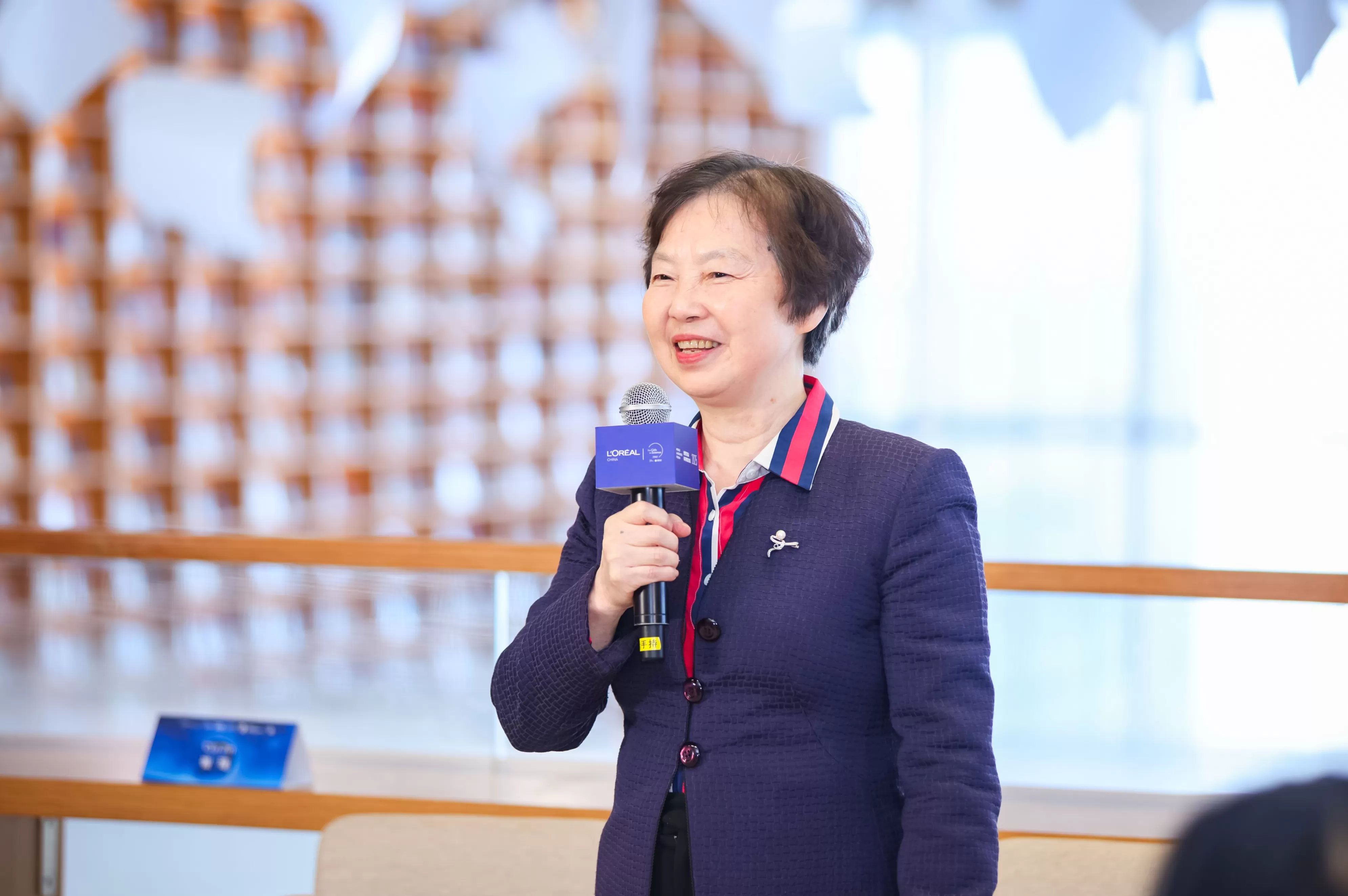 “一代耀一代”：中外科学家在沪共话科学教育，助力科技女生突破自我-第10张图片-