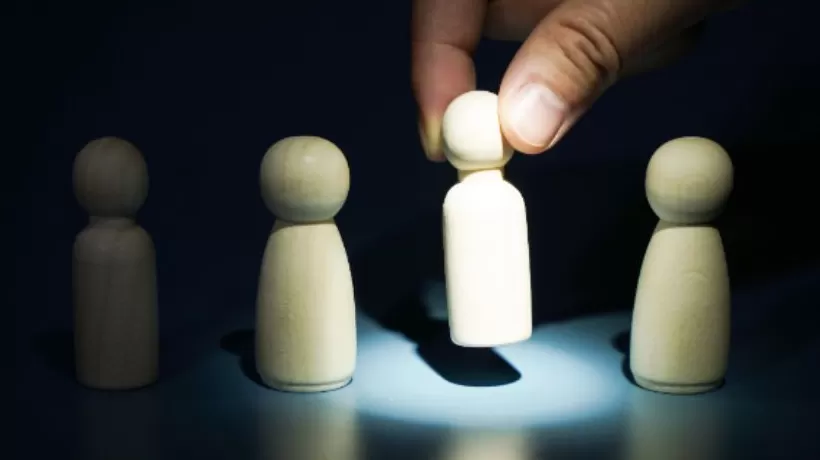 直通部委｜1至9月全国立案省部级干部90人 前三季度城镇新增就业1057万人-第1张图片-