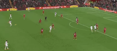 体坛联播｜利物浦7轮6败，拜仁14连胜创五大联赛最佳开局-第2张图片-