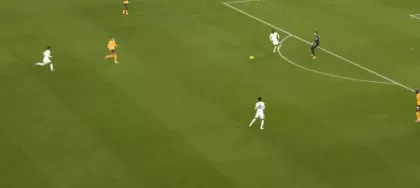 体坛联播｜利物浦7轮6败，拜仁14连胜创五大联赛最佳开局-第16张图片-