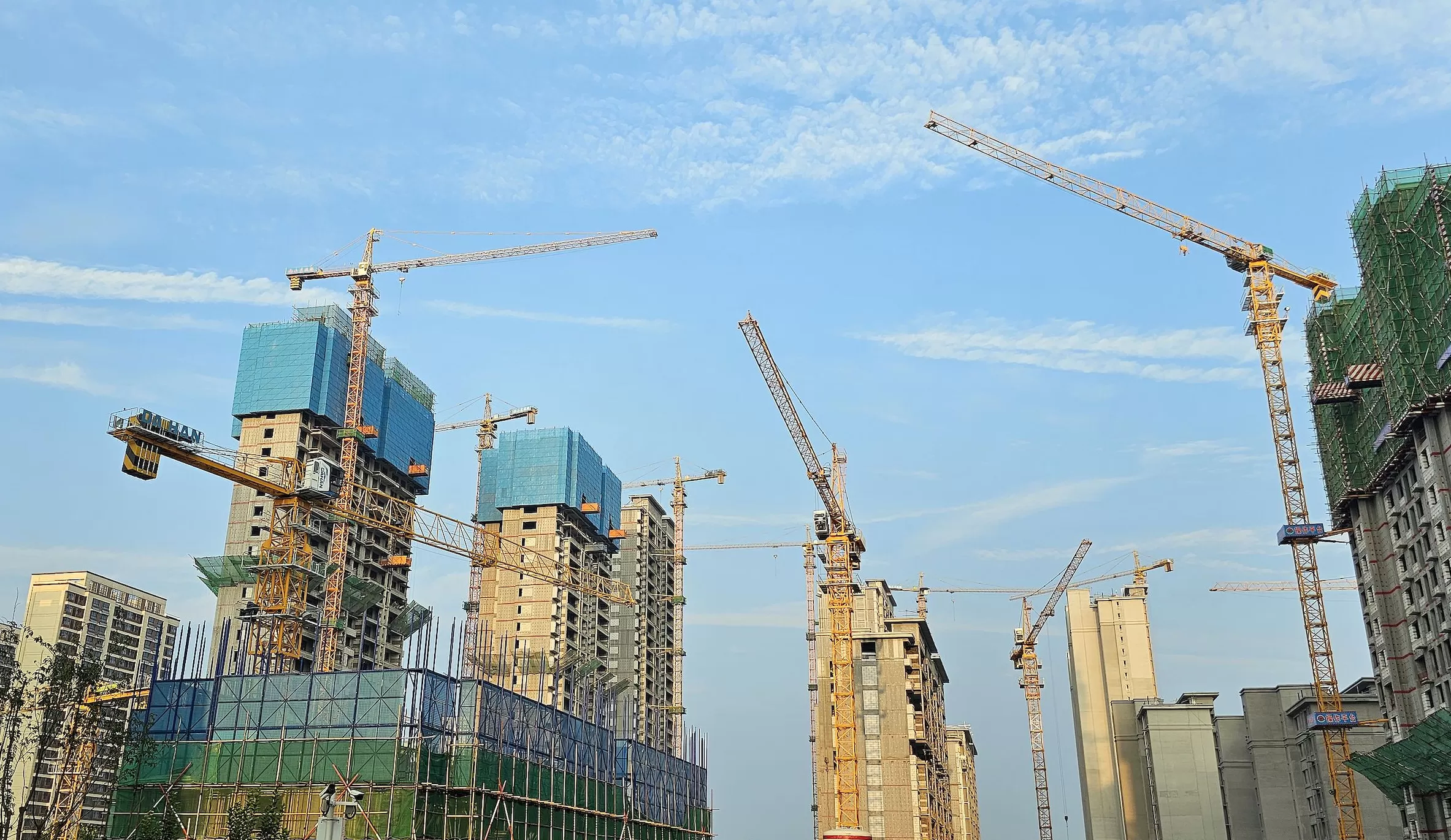 住房消费领域还存在哪些不合理限制性措施？ | 前瞻十五五⑤-第1张图片-