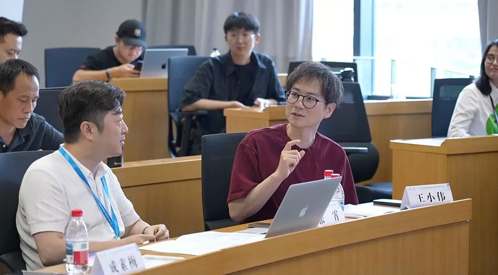 对话哲学教授王小伟：当AI过于强大，人会失去什么？-第2张图片-