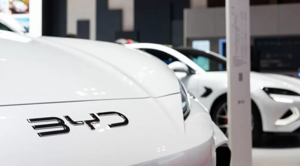 比亚迪前三季度营收5663亿元创新高，净利233亿元下滑7.55%-第1张图片-