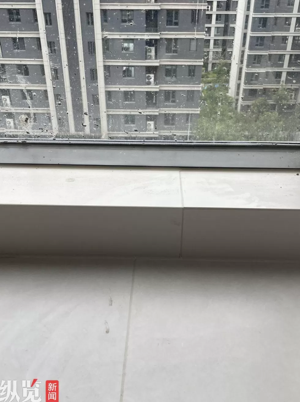 女子与装修公司发生纠纷，将新房起名”装修翻车现场”邀请网友打卡避坑，当事人：已有50多人探访-第3张图片-