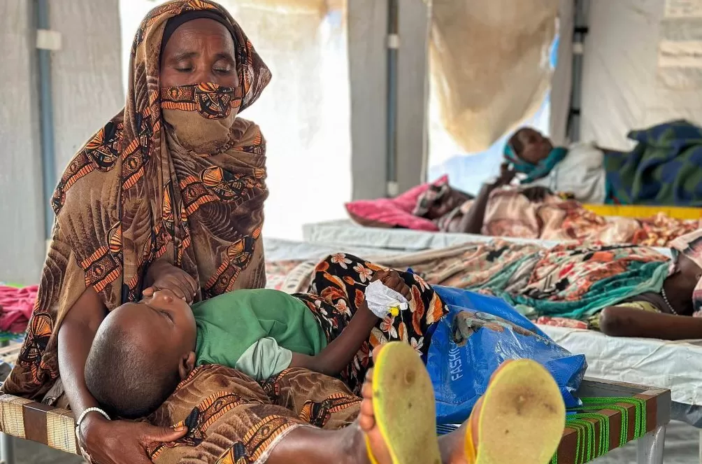 释新闻｜卫星拍下“土壤被染红”，苏丹为何又发生杀戮悲剧？-第4张图片-