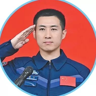 神舟二十一号航天员乘组今日出征太空，有三大看点-第2张图片-