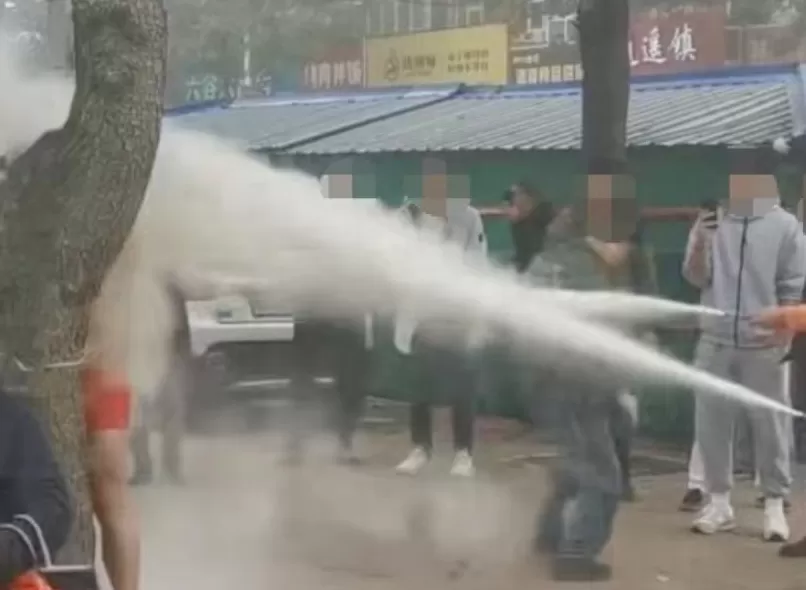 媒体：“娶不起”“还不起”“死不起”，该咋治？-第2张图片-