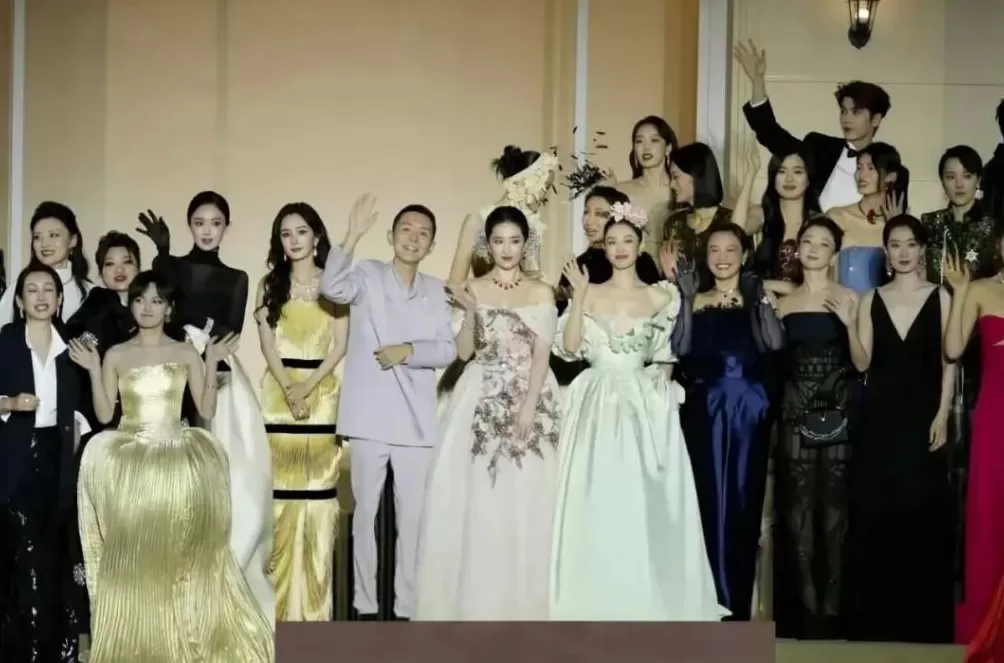 钟楚曦抢个c位就被网暴了？-第6张图片-