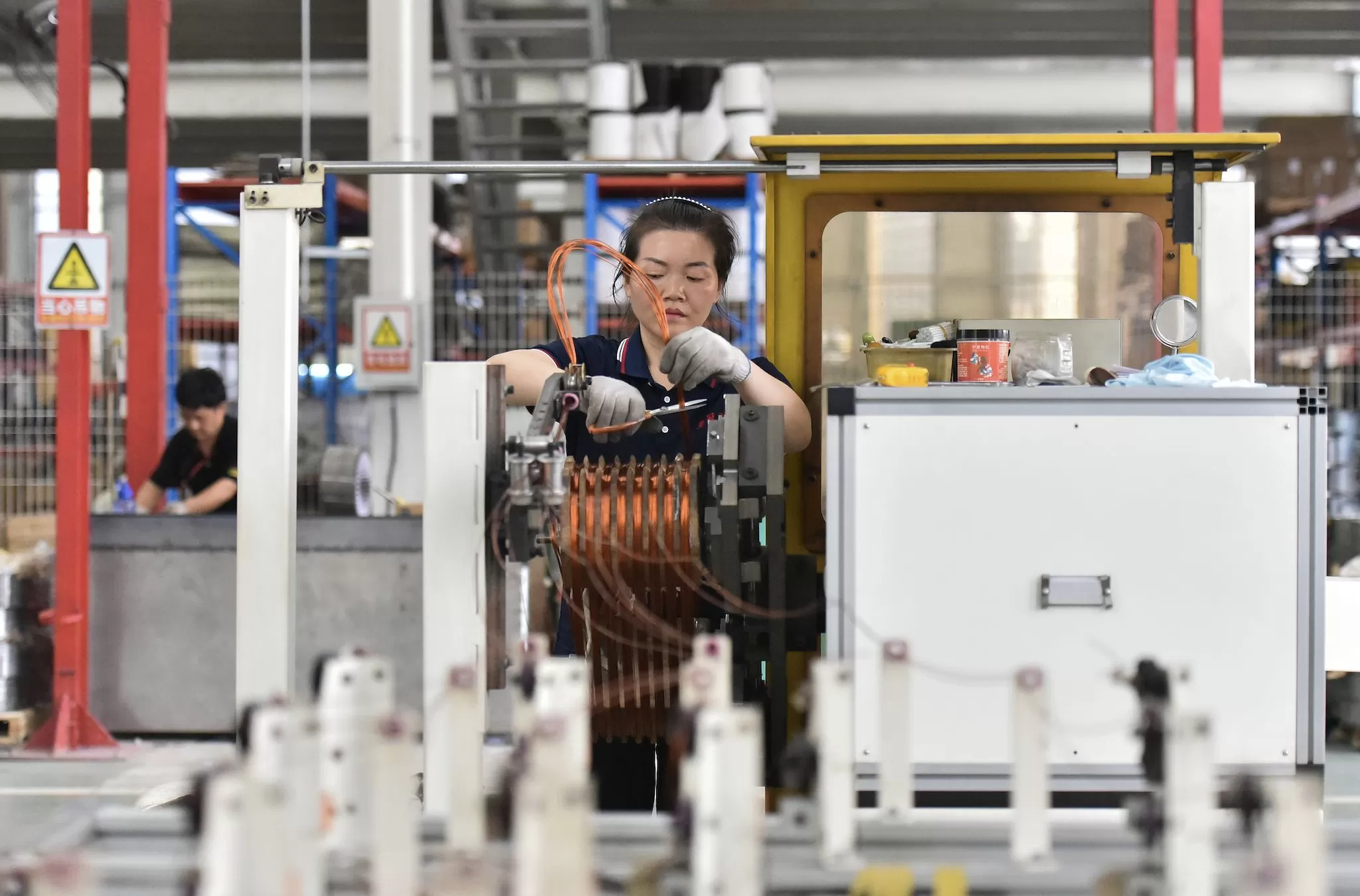 10月制造业PMI回落至49.0%，政策支撑下景气度有望回升-第1张图片-