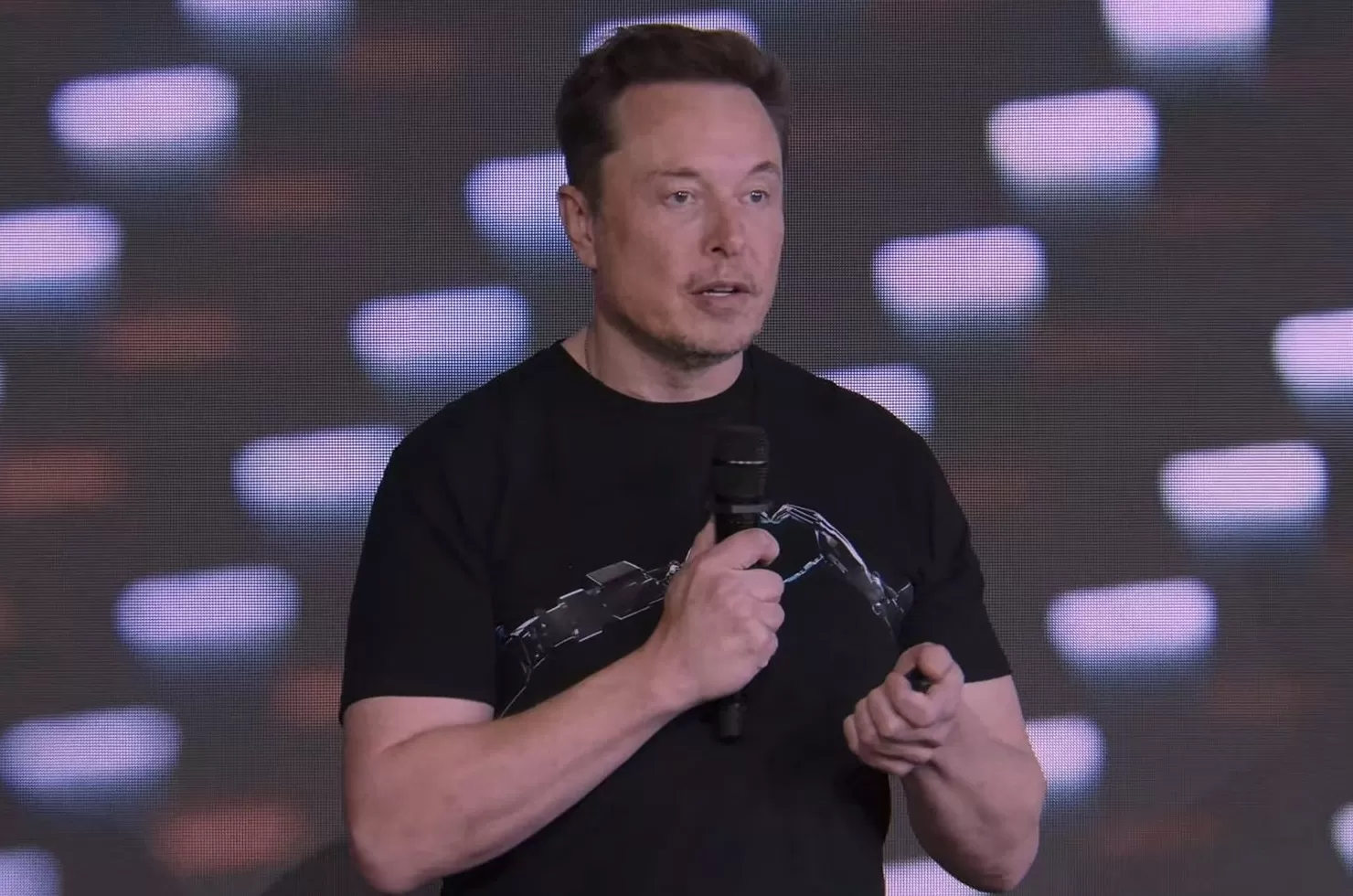 马斯克史上最高“万亿薪酬”能否落地？答案一周后揭晓-第1张图片-