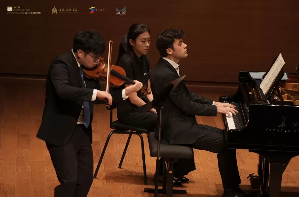 不秀独奏拼全能，20位钢琴才俊的泉州“闯关记”-第4张图片-