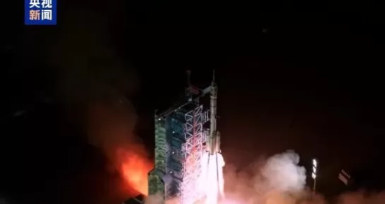 神舟二十一号载人飞船发射升空-第1张图片-