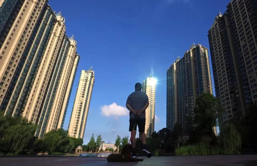 贷款贴钱也要把房卖掉！-第1张图片-