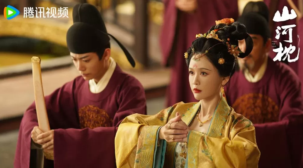 第一集｜《山河枕》：嫂嫂开门，我是我哥-第3张图片-