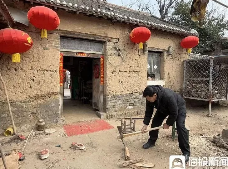 “大衣哥”朱之文回应热度下降：现在没人踹门了，不愁吃穿-第7张图片-