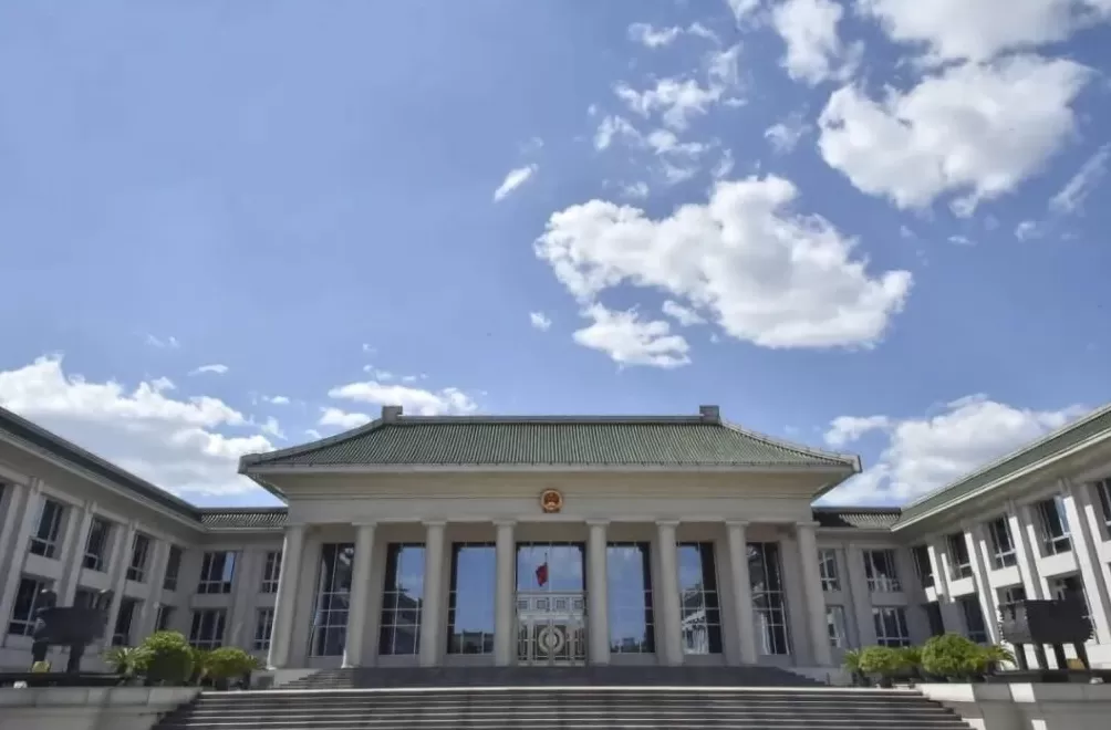 未满14岁男孩刺死陌生男子，获刑13年震慑未成年人犯罪-第1张图片-