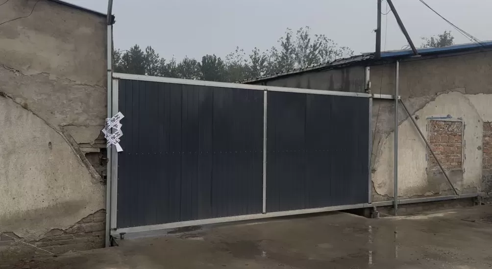 澎湃再探访涉“毒营养土”企业：当地成立处置小组，多家已被查封或停业整顿-第1张图片-