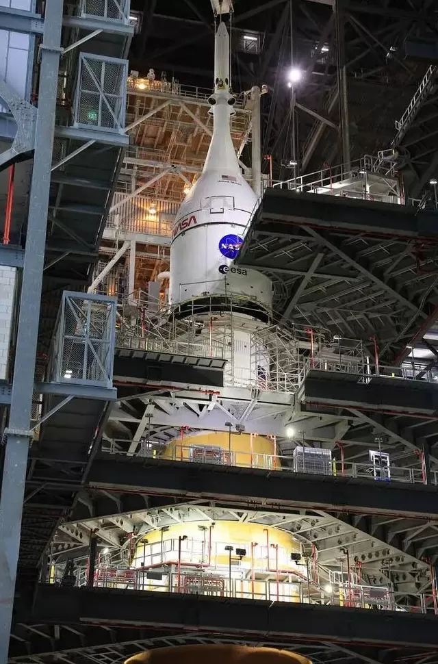 神舟上演“宇宙级浪漫”之际，美国NASA忙着火速回应知名女星的公开质疑-第11张图片-