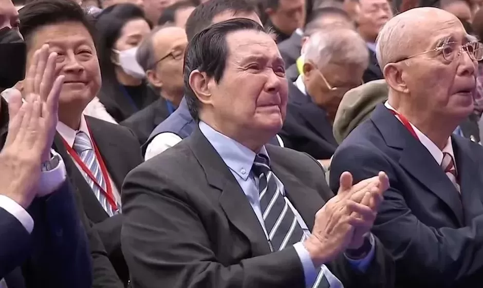 “台湾没有时间了”！郑丽文就职，马英九落泪，卢秀燕缺席-第1张图片-