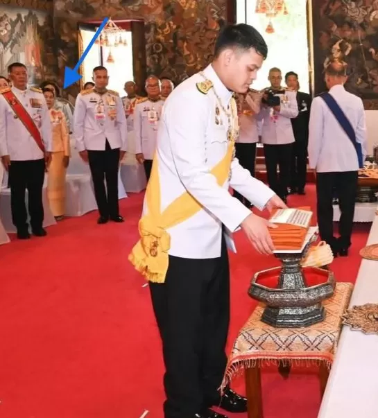 泰贵妃诗妮娜强势复出？王太后葬礼稳坐准太子身边，辅佐其多年要与王后斗到底？-第7张图片-