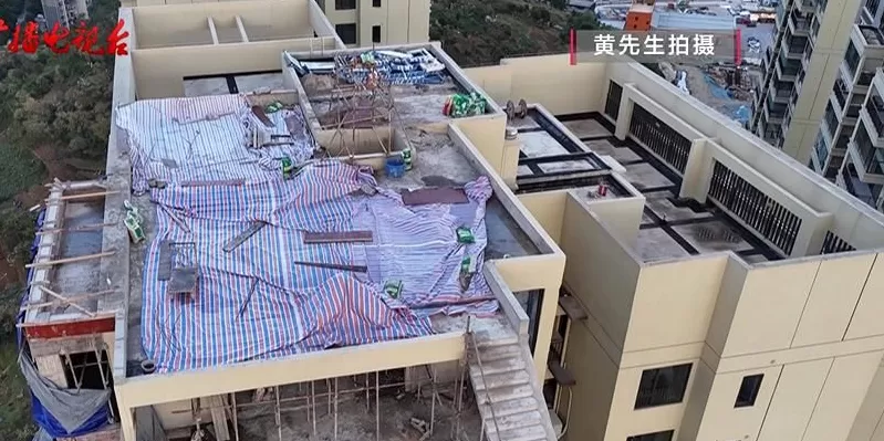 小区楼顶“长”出两层“小洋房”？执法部门介入，房主玩起“躲猫猫”-第3张图片-