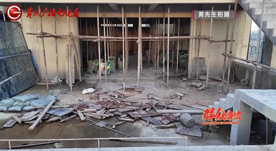 小区楼顶“长”出两层“小洋房”？执法部门介入，房主玩起“躲猫猫”-第4张图片-