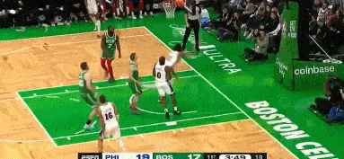 NBA｜东契奇赛季首个三双，马刺公牛同日五连胜被终结-第4张图片-
