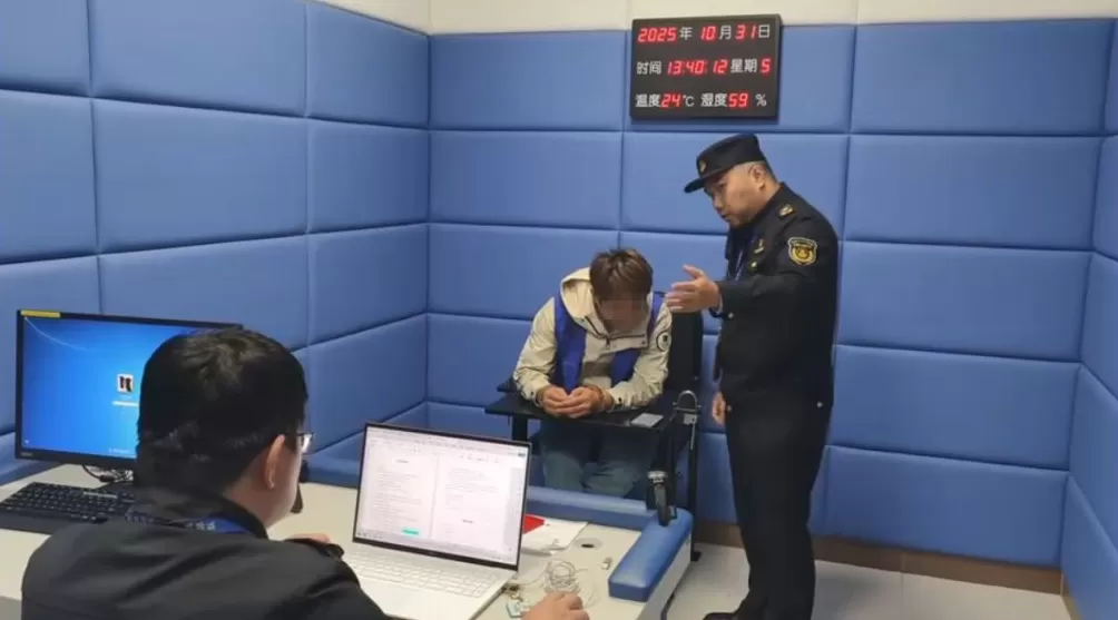 遇检闯关逃逸后晒行车记录仪视频，“黑车”司机被行拘-第2张图片-