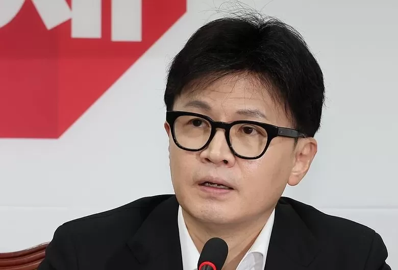 尹锡悦被曝曾要亲手枪毙韩东勋，韩东勋：心碎了-第3张图片-