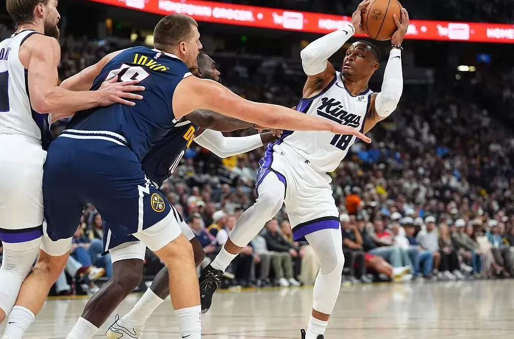 NBA战旧主之日：鲍威尔送快船主场首败，艾顿弑杀开拓者-第8张图片-